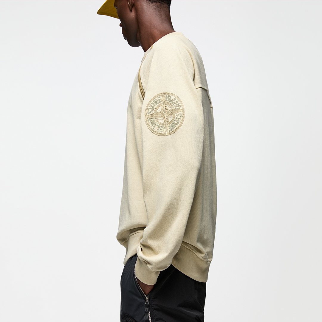 Stone Island: Men's Clothing, Outerwear and Accessories